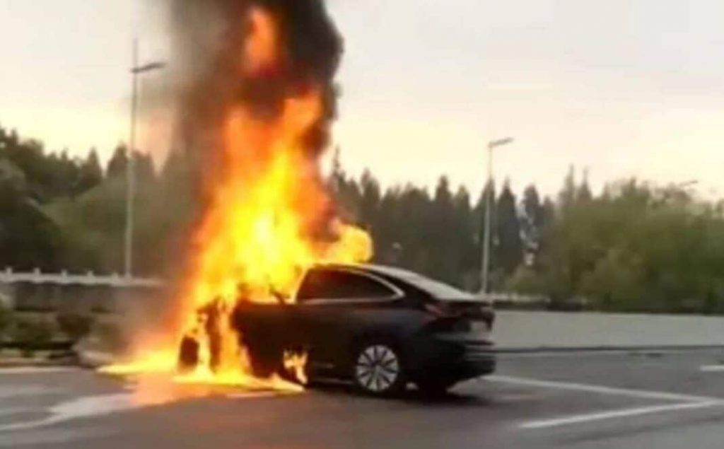 8 نصائح للقيادة الآمنة على الطرق السريعة والطويلة داخل المملكة 12 شبكة السيارات الصينية – 8 نصائح للقيادة الآمنة على الطرق السريعة والطويلة داخل المملكة