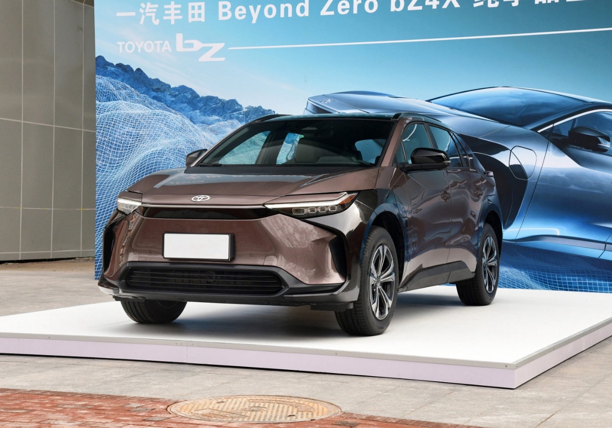 شبكة السيارات الصينية – فاو تعلن عن السيارة الجديدة تويوتا bZ4X لأول مرة في الصين