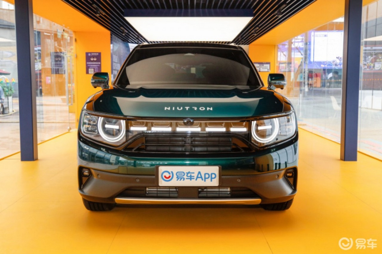 شبكة السيارات الصينية – الإطلاق الرسمي لسيارة نيوترون NV الكهربائية لأول مرة بالصين