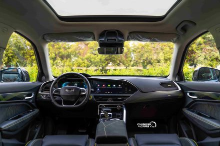 جيلي توجيلا وأهم التجهيزات التقنية وأنظمة مساعدة السائق