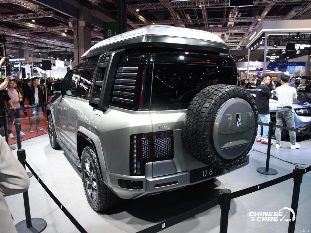 شبكة السيارات الصينية – الكشف الرسمي عن سيارة BYD Yangwang U8 في معرض جنيف للسيارات لعام 2024