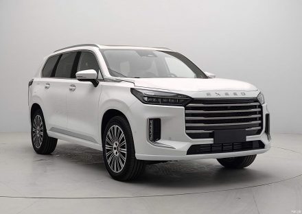 أخيرًا اكسيد VX الفاخرة تحصل على طراز C-DM هجين PHEV بنسخة فيس ليفت مع طراز البنزين