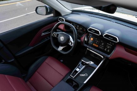 التقنيات وأنظمة مساعدة السائق في MG ZST 2025: ماذا تقدم للسائق فعليًا؟