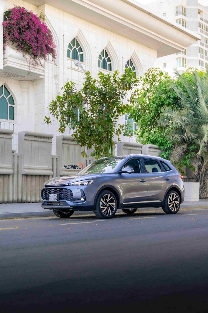 مقارنة شاملة بين جايكو J5 2026 و MG ZS 2025 الجديدتين كليًا بالسعودية 2 شبكة السيارات الصينية – مقارنة شاملة بين جايكو J5 2026 و MG ZS 2025 الجديدتين كليًا بالسعودية
