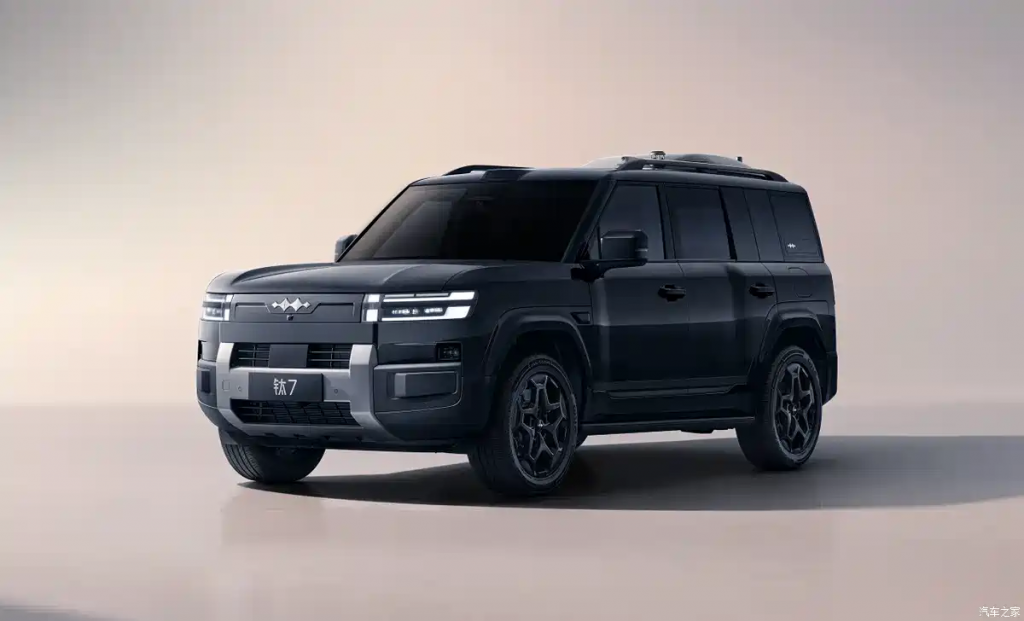 شبكة السيارات الصينية – ليوبارد T7 (فانغ تشنغ باو TAI 7): SUV هجينة متقدمة بتصميم مغامر وتكنولوجيا فائقة