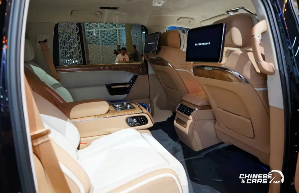 شبكة السيارات الصينية – هونشي GuoYao 2026: الـSUV الصينية الفاخرة بمحرك V8 جديد وقدرات استثنائية تظهر بمعرض تشنغدو 2025