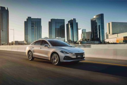 مواصفات وتجهيزات الفئة القياسية لسيارة MG8 PHEV “ستاندرد” موديل 2026 الجديدة كليًا بالسعودية