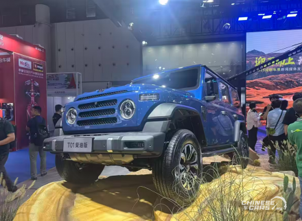 212 T01 ديزل 2025 يظهر في معرض تشنغدو : عودة الأسطورة بروح عصرية