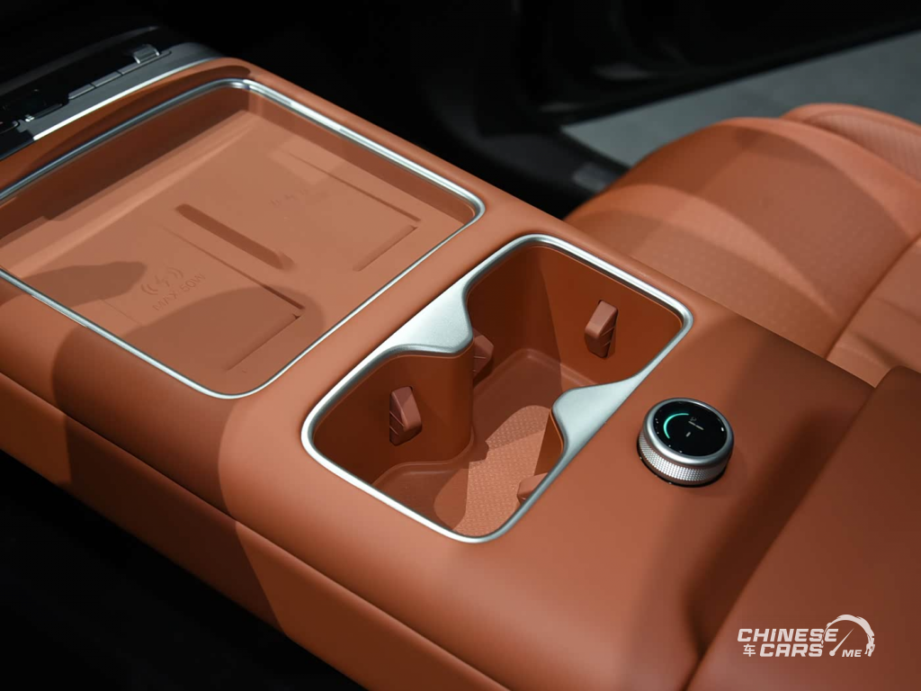 شبكة السيارات الصينية – ليوبارد T7: الهجينة PHEV جديدة تجمع بين العائلية والصلابة تطلق رسميًا في الصين بأسعار تبدأ من 92,500 رس.