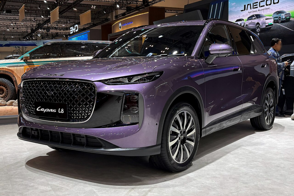 شبكة السيارات الصينية – اتفاقية حصرية تطلق علامة LEPAS في الإمارات: الغرير موتورز تعلن شراكة استراتيجية جديدة مع مجموعة شيري