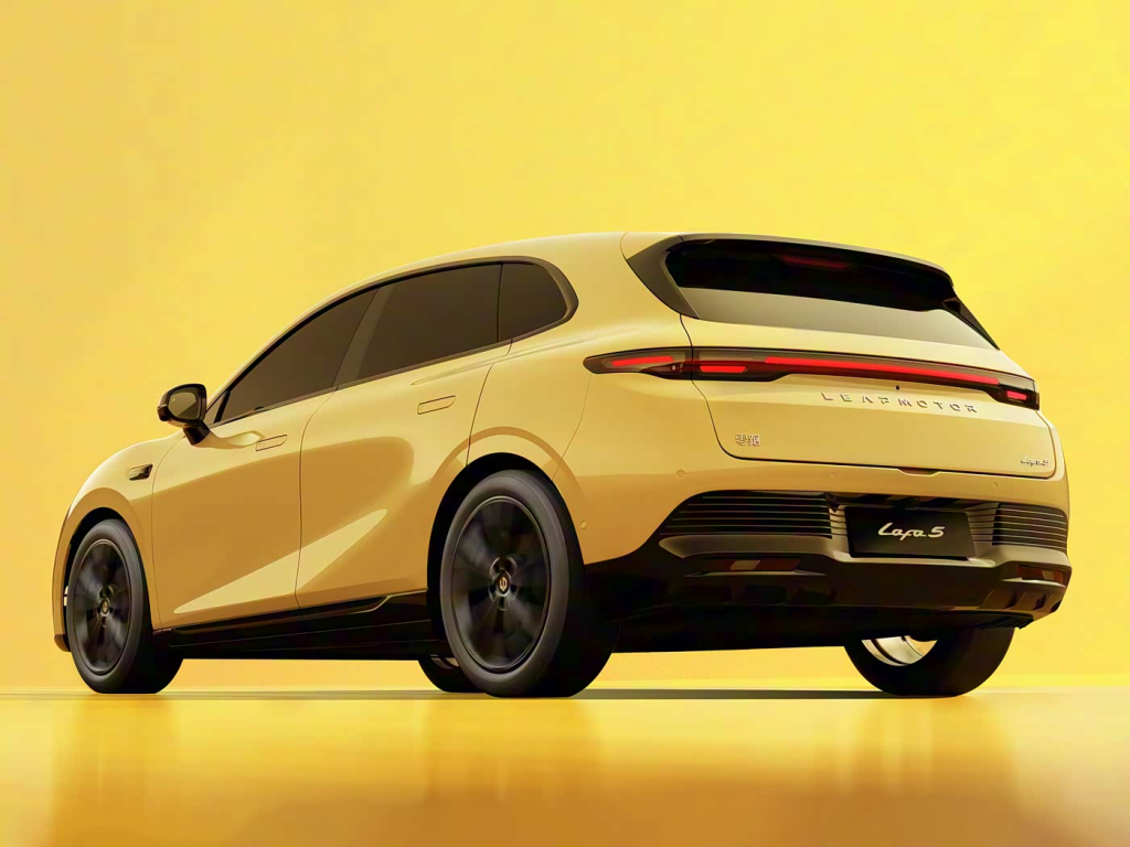 إطلاق ليب موتور Lafa 5 بسعر يبدأ من 48 الف ريال في الصين: الهاتشباك الكهربائية الرياضية التي تخطف الأنظار 8 شبكة السيارات الصينية – إطلاق ليب موتور Lafa 5 بسعر يبدأ من 48 الف ريال في الصين: الهاتشباك الكهربائية الرياضية التي تخطف الأنظار