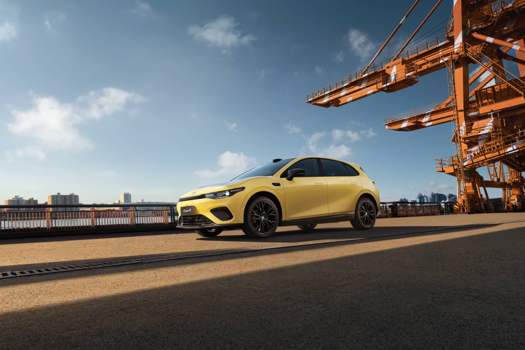 ليب موتور Lafa5 الجديدة: كهربائية مدمجة بذكاء متقدم وشريحة 8295 وسعر يبدأ من 55,000 ريال سعودي 1 ليب موتور Lafa5 الجديدة: كهربائية مدمجة بذكاء متقدم وشريحة 8295 وسعر يبدأ من 55,000 ريال سعودي