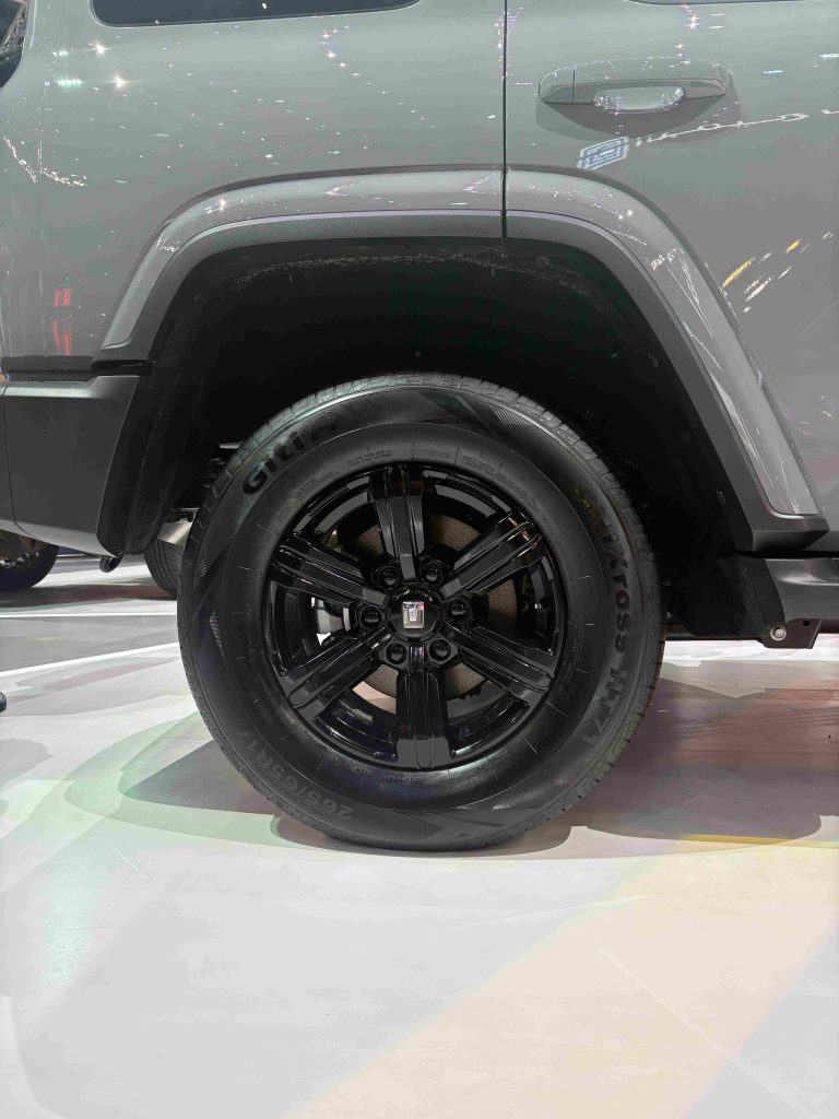 شبكة السيارات الصينية – ظهور تانك 300 موديل 2026 في معرض الرياض مع وكيلها "شركة توزيع وتسويق السيارات المحدودة"