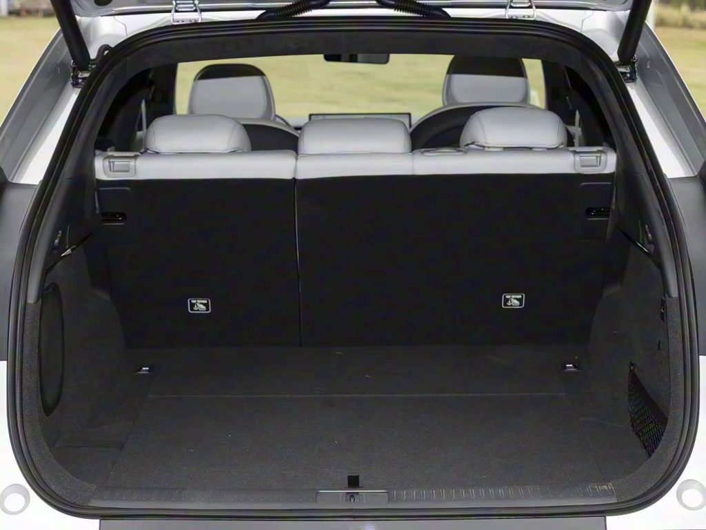 Xpeng G7 نسخة المدى الممتد تظهر رسميًا… مدى كهربائي 430 كم ومدى إجمالي يصل إلى 1704 كم 13 شبكة السيارات الصينية – Xpeng G7 نسخة المدى الممتد تظهر رسميًا… مدى كهربائي 430 كم ومدى إجمالي يصل إلى 1704 كم