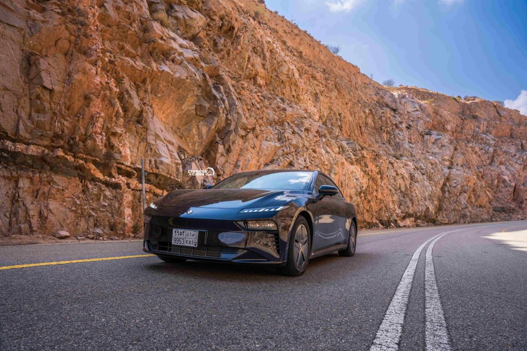 شبكة السيارات الصينية &ndash; دونغ فينغ تحقق 528 ألف سيارة في الربع الأول 2026 بنمو 12.3%: قفزة قوية للطاقة الجديدة والصادرات مع اقتراب إطلاق Voyah Taishan X8