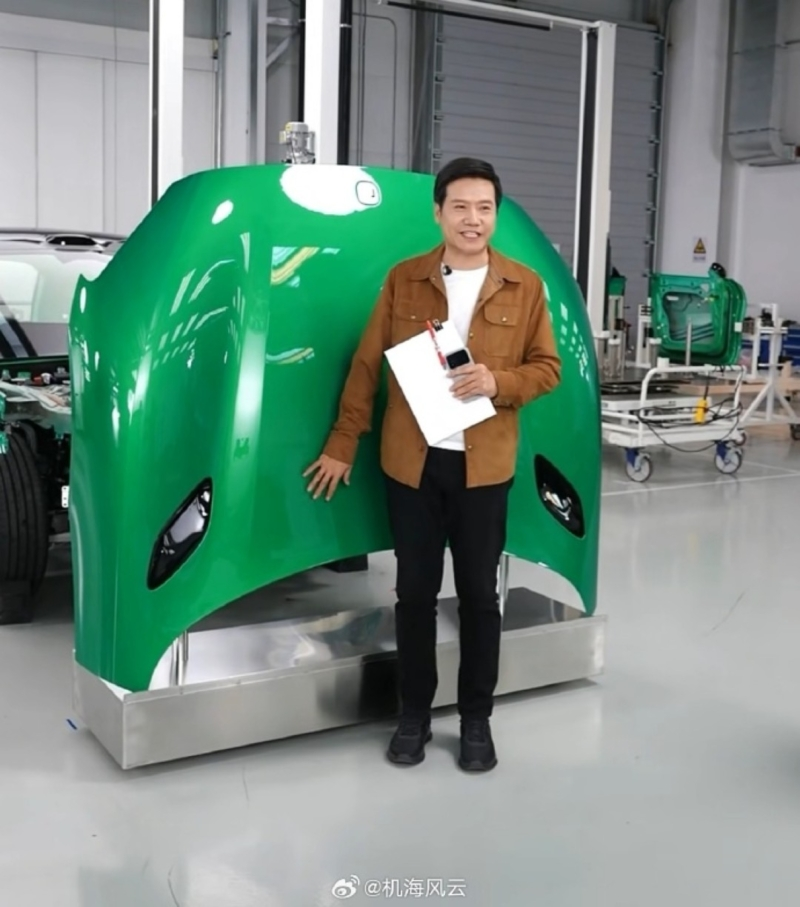 شبكة السيارات الصينية &ndash; لي جون يفكك سيارة شاومي YU7 على الهواء مباشرة ويدافع عنها أمام العاصفة الإعلامية… كشف هندسي شفاف يرد على الانتقادات ويؤكد جودة المواد