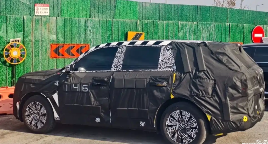 شبكة السيارات الصينية &ndash; شاومي تستعد لإنقلاب قوي في 2026: خطة لإطلاق 4 سيارات جديدة تشمل SU7 الجديدة ونسخة إدارية وSUV كبيرة بسبعة مقاعد بنظام REEV