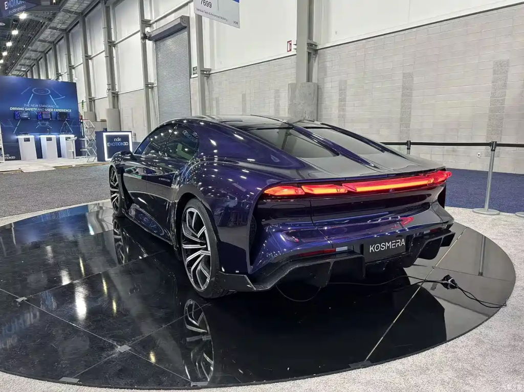 شبكة السيارات الصينية &ndash; كوزميرا تشعل معرض CES 2026: ظهور رسمي لأول سيارتيها الخارقتين بتقنيات مذهلة وتصميم جريء بعيد عن تقليد بوجاتي