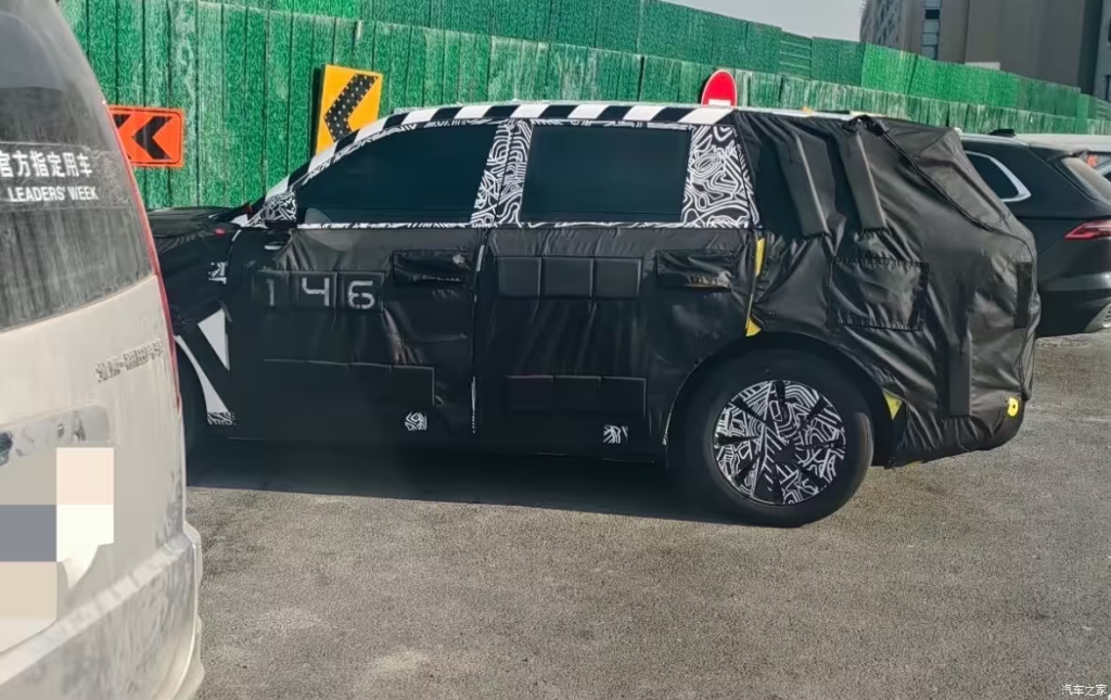 شبكة السيارات الصينية &ndash; شاومي تستعد لإنقلاب قوي في 2026: خطة لإطلاق 4 سيارات جديدة تشمل SU7 الجديدة ونسخة إدارية وSUV كبيرة بسبعة مقاعد بنظام REEV