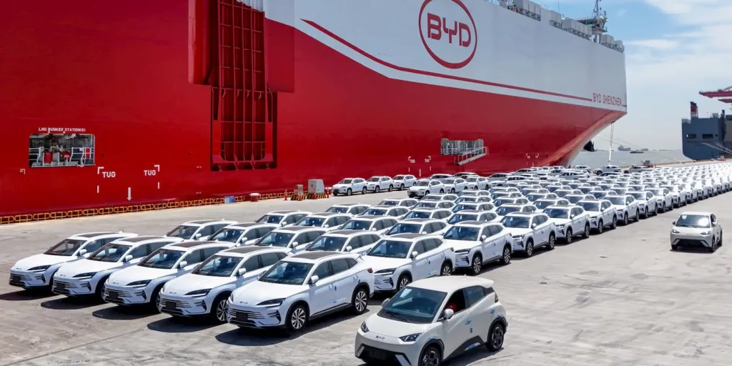 شبكة السيارات الصينية &ndash; BYD ترفع سقف طموحاتها عالميًا: 1.3 مليون سيارة خارج الصين في 2026 بعد أداء قياسي في 2025