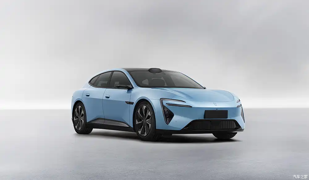 أفاتر 06T 2026: أول سيارة واغن كهربائية ذكية بالتعاون مع هواوي كيانكون ومنظومة قيادة متطورة