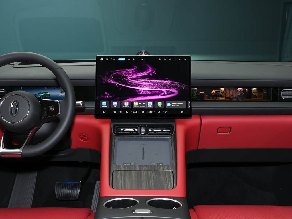 شبكة السيارات الصينية &ndash; هواوي تضرب بقوة في فئة الـ37 ألف دولار: AITO M6 2026 الجديدة تكشف أوراقها - مدى يصل إلى 1400 كم وتقنيات غير مسبوقة