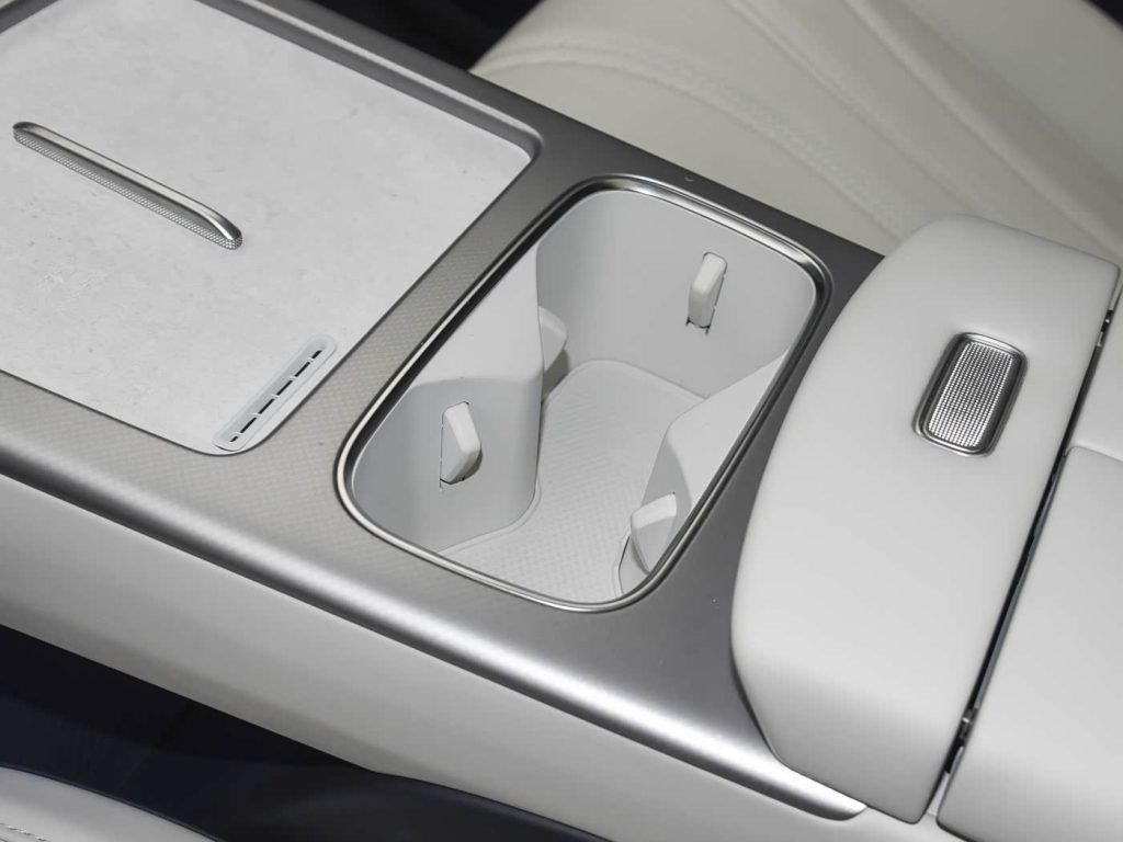 شبكة السيارات الصينية &ndash; شيري فولوين T9L 2026 الجديدة: SUV متوسطة بخمسة مقاعد بمدى يصل إلى 2000 كم وتقنيات ذكية والسعر؟