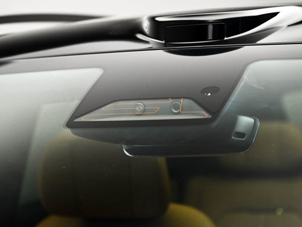 شبكة السيارات الصينية &ndash; شيري تقلب الطاولة: إكسيد EX7 الجديدة تنطلق بتقنيات فرامل ثورية وبطارية Rhino وخيار كهربائي وREEV يهدد كبار المنافسين