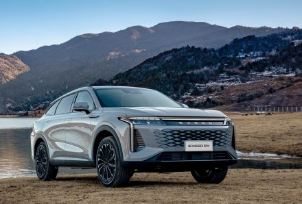 المواصفات الشاملة لسيارة إكسيد RX فئة “فلاجشيب” موديل 2026 الجديدة كليًا بالسعودية