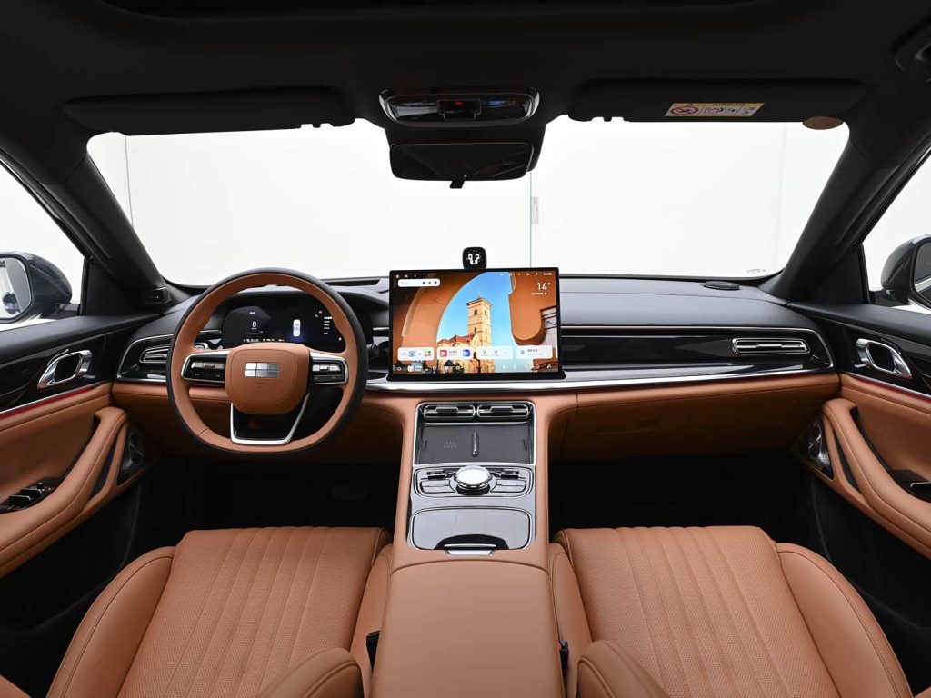 شبكة السيارات الصينية &ndash; جيلي جالاكسي ستار 7 2026: سيدان هجينة متطورة بتقنيات قيادة ذكية H3 وتسارع 5.4 ثانية واستهلاك اقتصادي مذهل