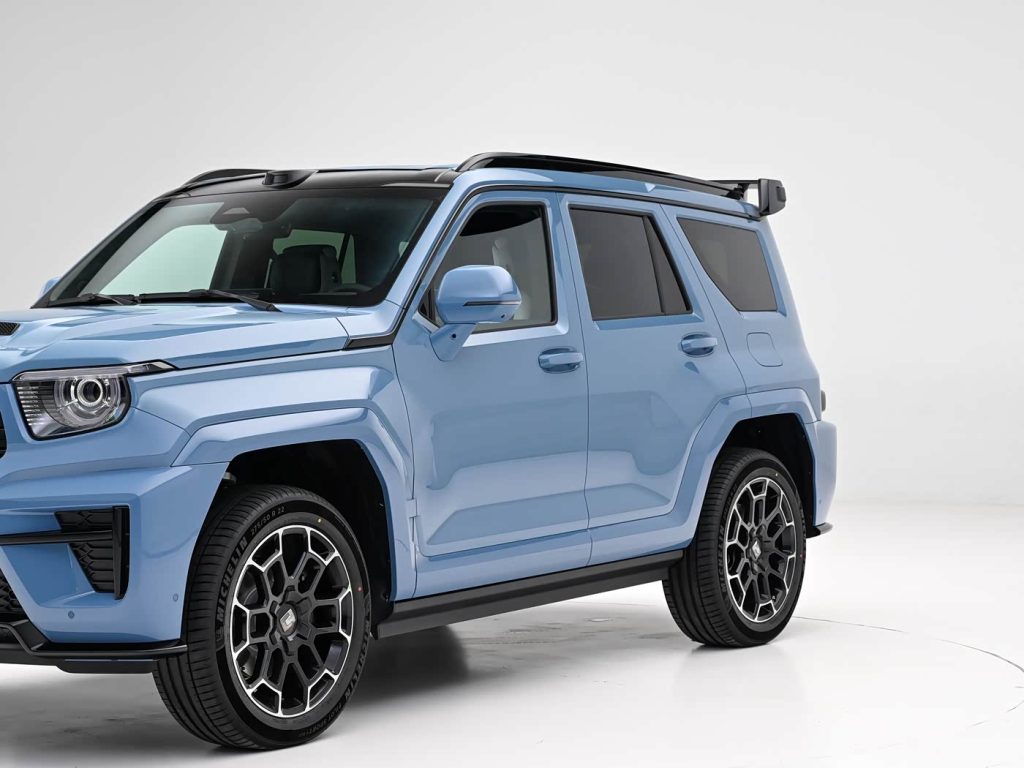 شبكة السيارات الصينية &ndash; تانك 700 الجديدة 2026 تعيد رسم معادلة الفخامة وقدرات الطرق الوعرة - فئتين Hi4-Z و Hi4-T بقوة تصل إلى 864 حصان وعزم 1195 نيوتن متر ومدى 1191 كم