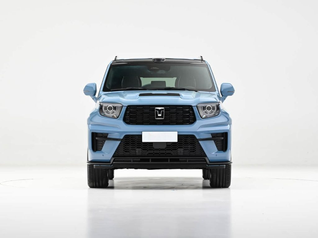 شبكة السيارات الصينية &ndash; تانك 700 الجديدة 2026 تعيد رسم معادلة الفخامة وقدرات الطرق الوعرة - فئتين Hi4-Z و Hi4-T بقوة تصل إلى 864 حصان وعزم 1195 نيوتن متر ومدى 1191 كم