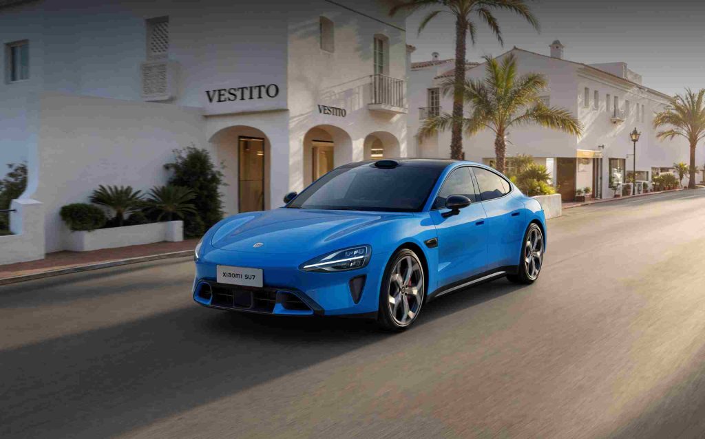 شاومي SU7 موديل 2026 تنطلق بتحديثات شاملة: سلامة أعلى وتجهيزات قياسية أقوى وشاسيه “التنين” ومدى يصل إلى 902 كم 6 شبكة السيارات الصينية – شاومي SU7 موديل 2026 تنطلق بتحديثات شاملة: سلامة أعلى وتجهيزات قياسية أقوى وشاسيه “التنين” ومدى يصل إلى 902 كم