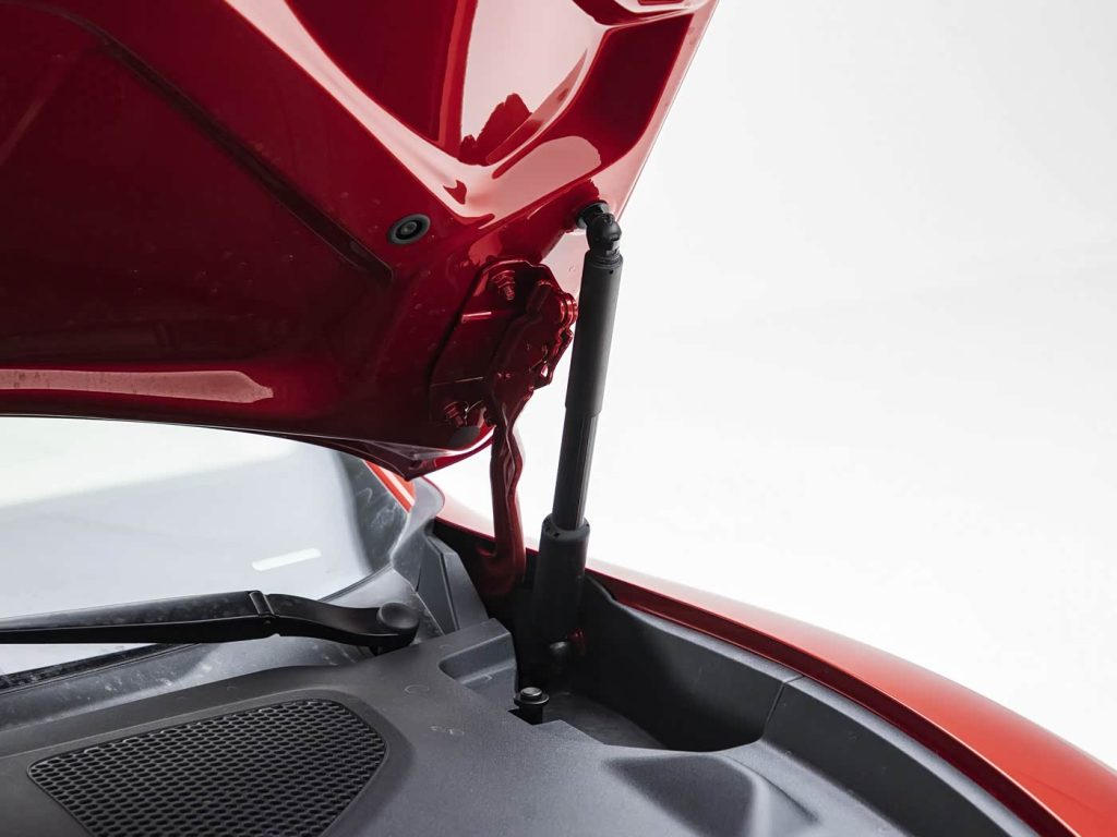 شاومي SU7 موديل 2026 تنطلق بتحديثات شاملة: سلامة أعلى وتجهيزات قياسية أقوى وشاسيه “التنين” ومدى يصل إلى 902 كم 18 شبكة السيارات الصينية – شاومي SU7 موديل 2026 تنطلق بتحديثات شاملة: سلامة أعلى وتجهيزات قياسية أقوى وشاسيه “التنين” ومدى يصل إلى 902 كم