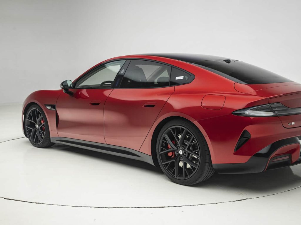 شاومي SU7 موديل 2026 تنطلق بتحديثات شاملة: سلامة أعلى وتجهيزات قياسية أقوى وشاسيه “التنين” ومدى يصل إلى 902 كم 9 شبكة السيارات الصينية – شاومي SU7 موديل 2026 تنطلق بتحديثات شاملة: سلامة أعلى وتجهيزات قياسية أقوى وشاسيه “التنين” ومدى يصل إلى 902 كم