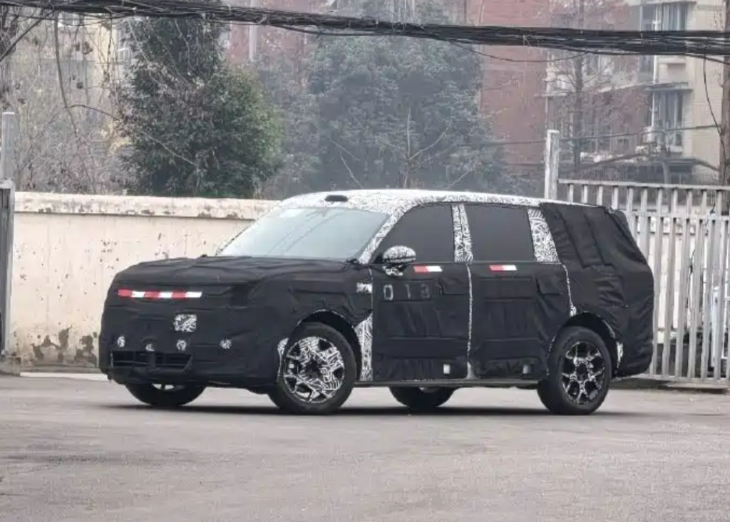 شبكة السيارات الصينية &ndash; أول كشف حقيقي لأضخم SUV بمدى ممتد من شاومي… "كونلون" تصميم مختلف وبطارية كبيرة تغيّر قواعد اللعبة