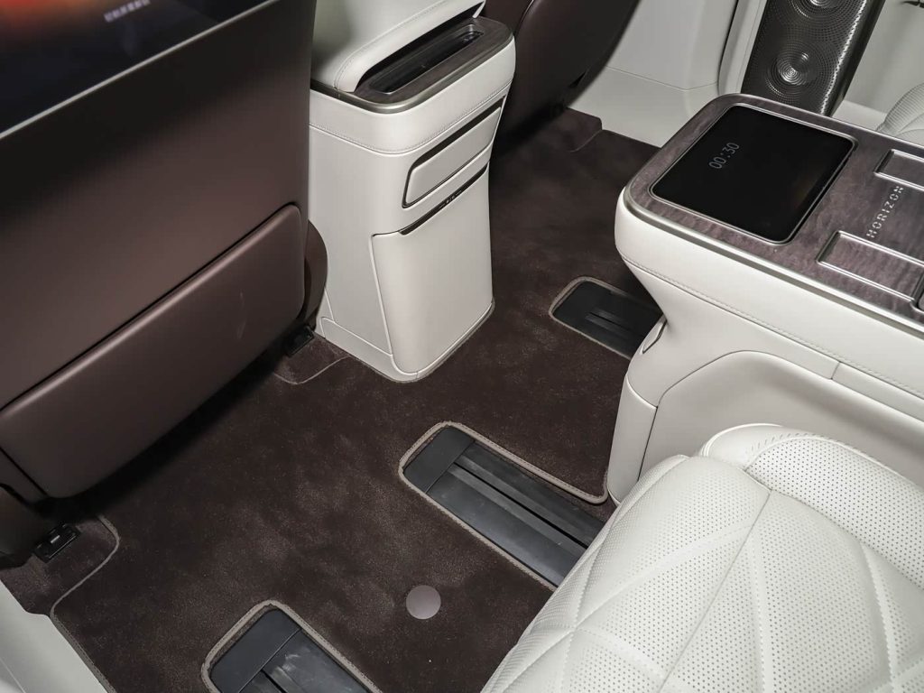 نيو ES9 : أكبر وأقوى SUV كهربائية فاخرة من NIO تعيد تعريف القمة… 697 حصان، بنية 900V، وذكاء يقود المنافسة ضد الألمان 63 شبكة السيارات الصينية – نيو ES9 : أكبر وأقوى SUV كهربائية فاخرة من NIO تعيد تعريف القمة… 697 حصان، بنية 900V، وذكاء يقود المنافسة ضد الألمان