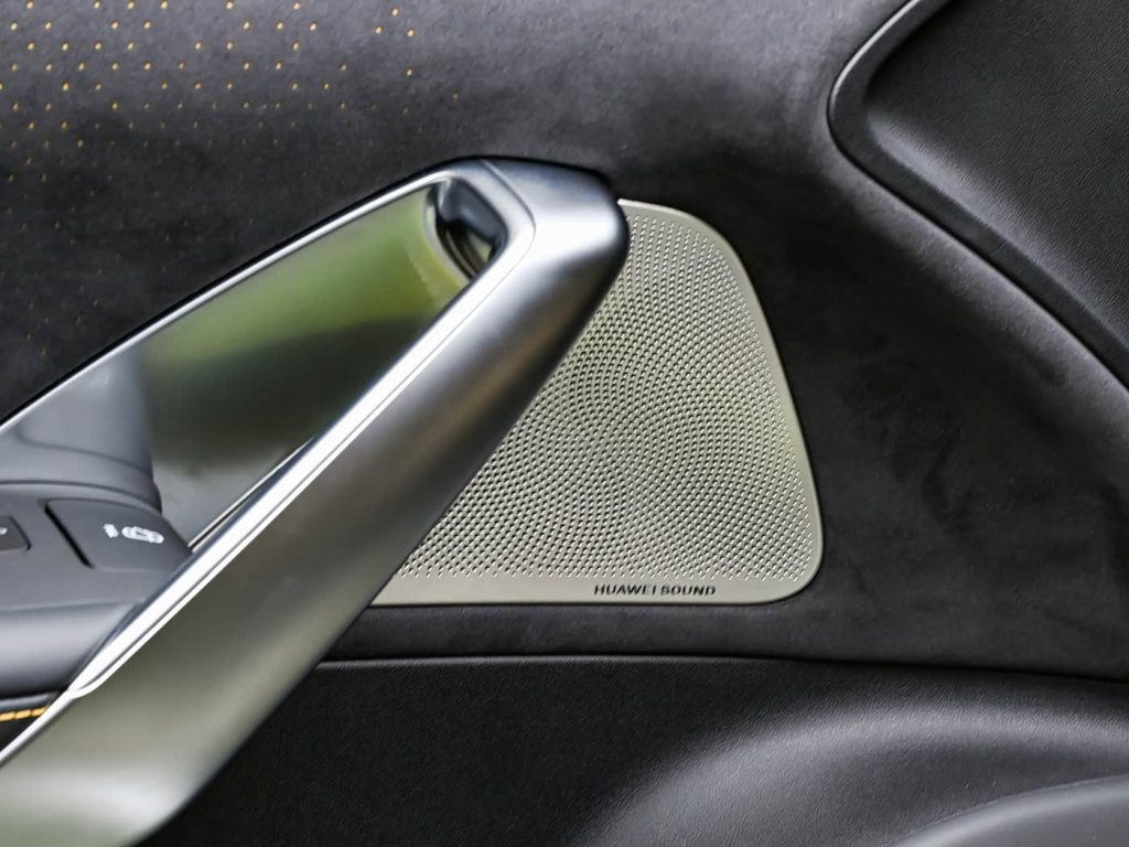 شبكة السيارات الصينية &ndash; Shangjie Z7 وZ7T تقترب من الإطلاق الرسمي: مدى يصل إلى 905 كم، تقنيات هواوي المتقدمة، وأداء رياضي صادم… هل نحن أمام أقوى سيدان كهربائية في فئتها؟