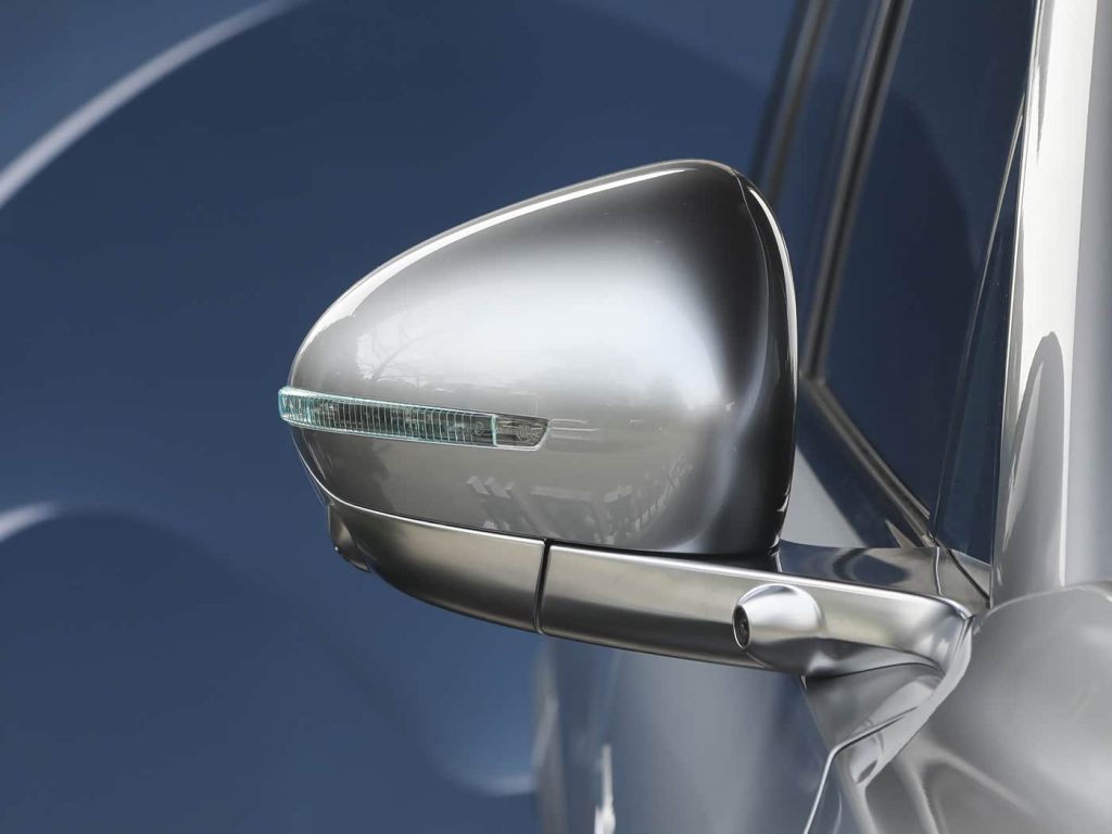 شبكة السيارات الصينية &ndash; فويا تايشان X8 الجديدة 2026: SUV كبيرة بخيارات كهربائية وPHEV ومنصة 800 فولت وأحدث نظام HarmonyOS من هواوي