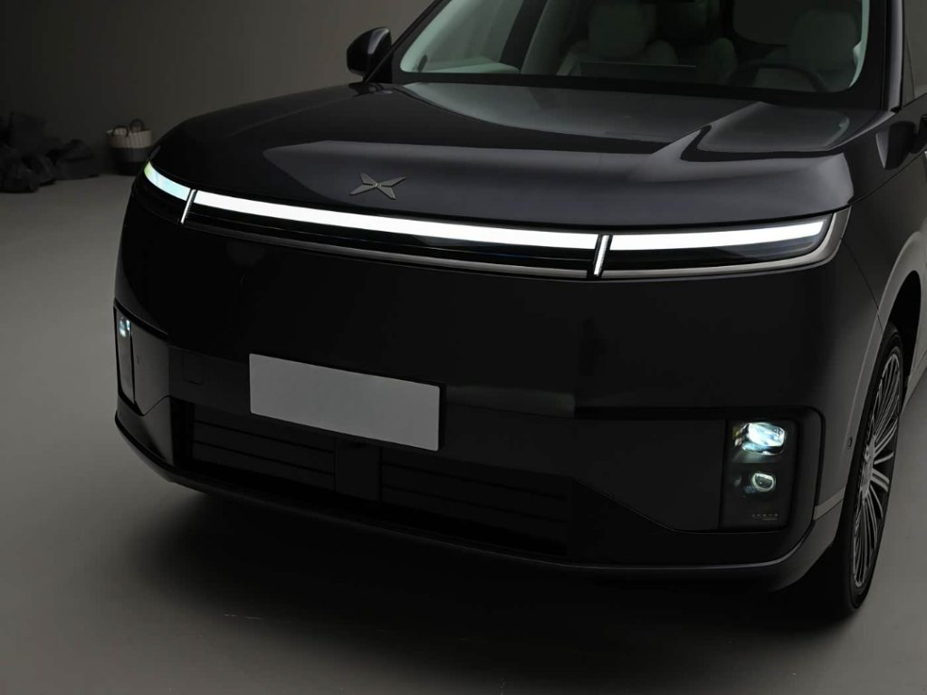 شبكة السيارات الصينية &ndash; Xpeng GX 2026 تبدأ الحجز المسبق وتستهدف فئة 50 ألف دولار: SUV بمدى يصل إلى 1585 كم، منصة 800V، وذكاء صناعي شامل تعيد تعريف فئة العائلات الفاخرة