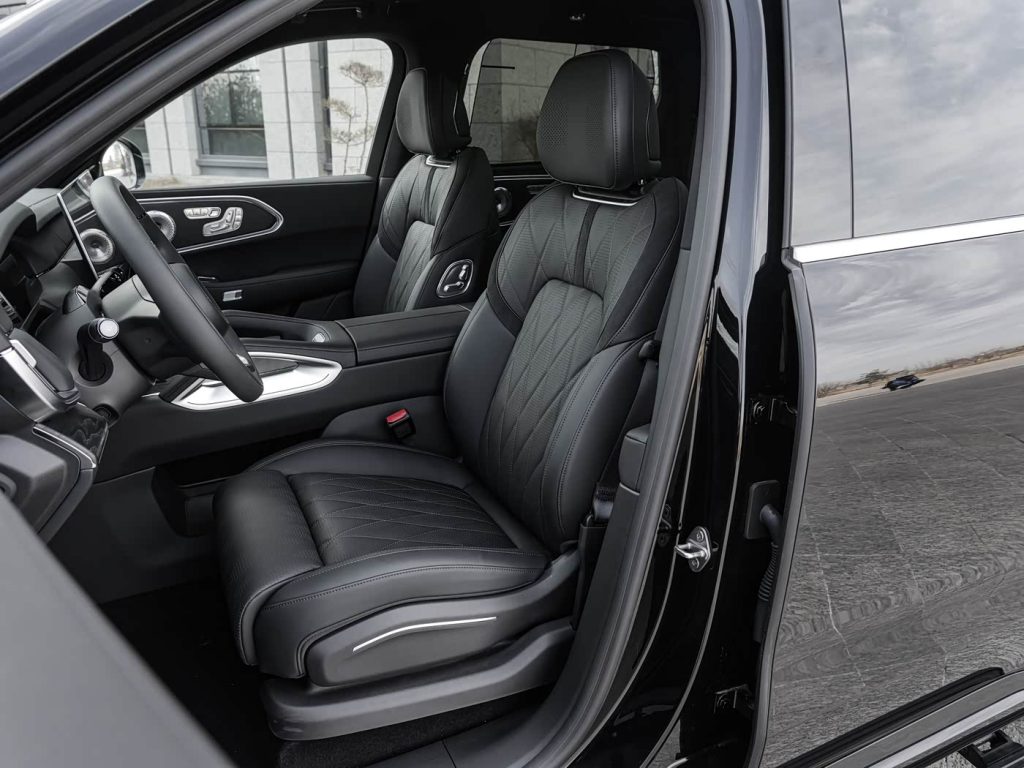 شبكة السيارات الصينية &ndash; زيكر 8X 2026: هجينة ببنية 900V تجمع بين أداء يصل إلى 1400 حصان ومدى كهربائي حتى 410 كم وشحن من 20% إلى 80% خلال 9 دقائق