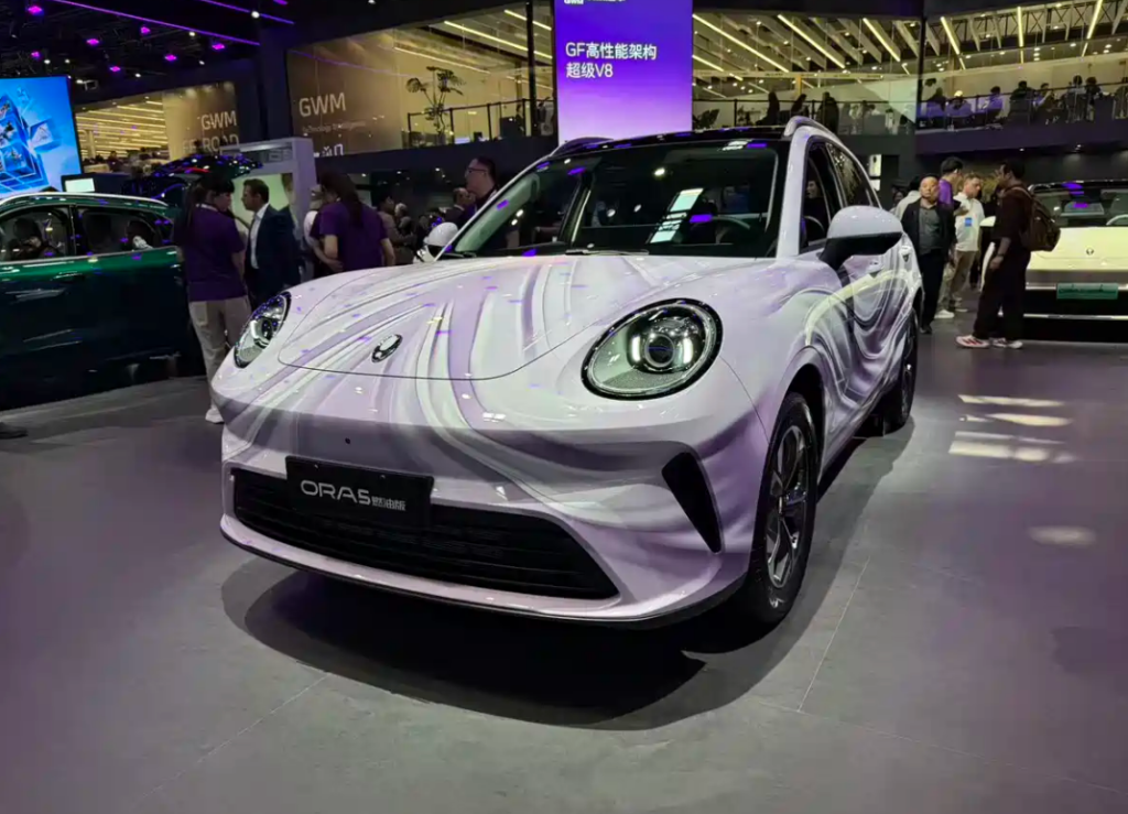 أورا ORA 5 موديل 2026: سيارة بثلاثة أنظمة دفع (بنزين وهجين وكهرباء) مع LiDAR و226 حصان… قادمة إلى السعودية والخليج قريبًا