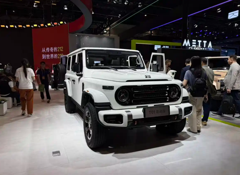 شبكة السيارات الصينية &ndash; علامة 212 تعيد تعريف سيارات الأوف رود في معرض بكين 2026: إطلاق T01 الجديد ونسخة الديزل Longfeng وSUV متوسطة وT10 المكشوفة وبيك أب “تانجينغزهي 01” بمنصة احترافية