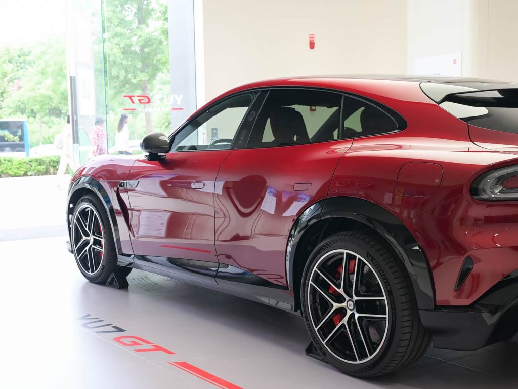 شبكة السيارات الصينية &ndash; شاومي YU7 GT تكشف عن نفسها رسميًا قبل الإطلاق: SUV رياضية بقوة 990 حصان وتسارع وتقنيات تنافس السوبركار