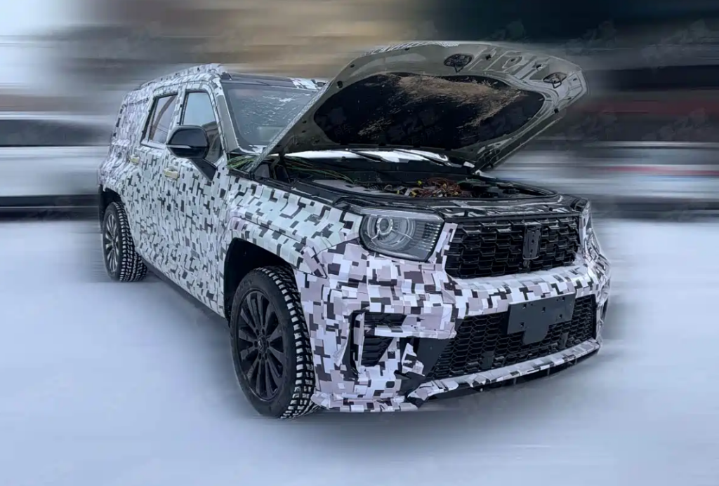 GWM تختبر تانك 700 بقاعدة العجلات الطويلة: SUV فاخرة جديدة بمحرك V8 هجين بقوة قد تصل إلى 782 حصان 1 GWM تختبر تانك 700 بقاعدة العجلات الطويلة: SUV فاخرة جديدة بمحرك V8 هجين بقوة قد تصل إلى 782 حصان