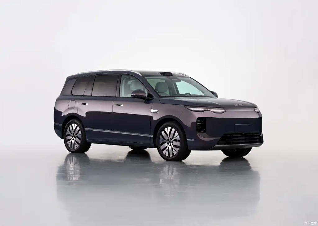 بي واي دي Sealion 08 الجديدة 2026 تظهر رسميًا: SUV رائدة بمدى كهربائي يصل إلى 900 كم وتقنيات قيادة ذكية متقدمة