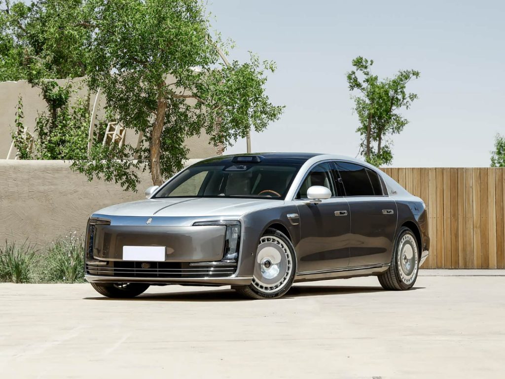شبكة السيارات الصينية &ndash; هواوي Maextro S800 Grand Design الجديدة تنطلق رسميًا.. أفخم سيارة صينية بسعر 1.388 مليون يوان وتقنيات تعيد تعريف الفخامة الذكية