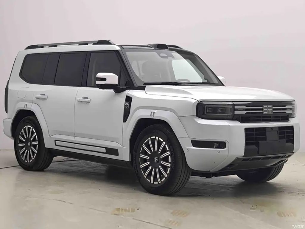 جيتور G700 2027 الفيس ليفت تظهر رسميًا بتحديثات واسعة وتصميم أكثر فخامة ومدى كهربائي يصل إلى 210 كيلومترات 1 جيتور G700 2027 الفيس ليفت تظهر رسميًا بتحديثات واسعة وتصميم أكثر فخامة ومدى كهربائي يصل إلى 210 كيلومترات