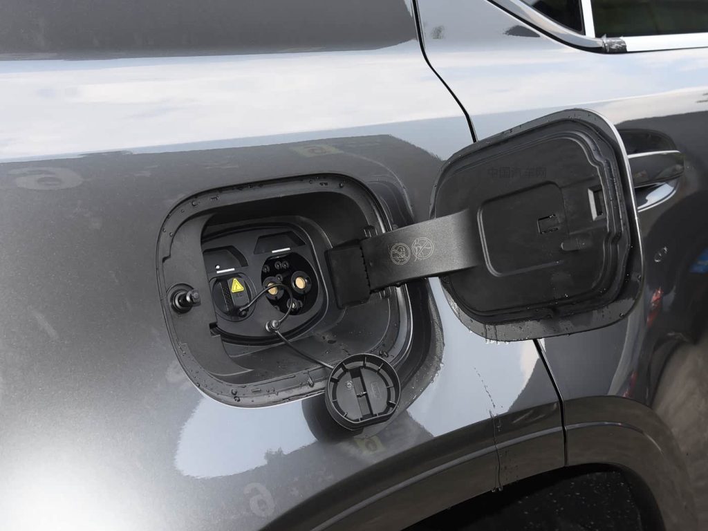 هافال H10 الجديدة تفتح الطلب المسبق: SUV هجينة Hi4 بقوة 598 حصان و6 مقاعد ومدى 1404 كم بسعر يعادل 118,800 ريال 42 شبكة السيارات الصينية – هافال H10 الجديدة تفتح الطلب المسبق: SUV هجينة Hi4 بقوة 598 حصان و6 مقاعد ومدى 1404 كم بسعر يعادل 118,800 ريال