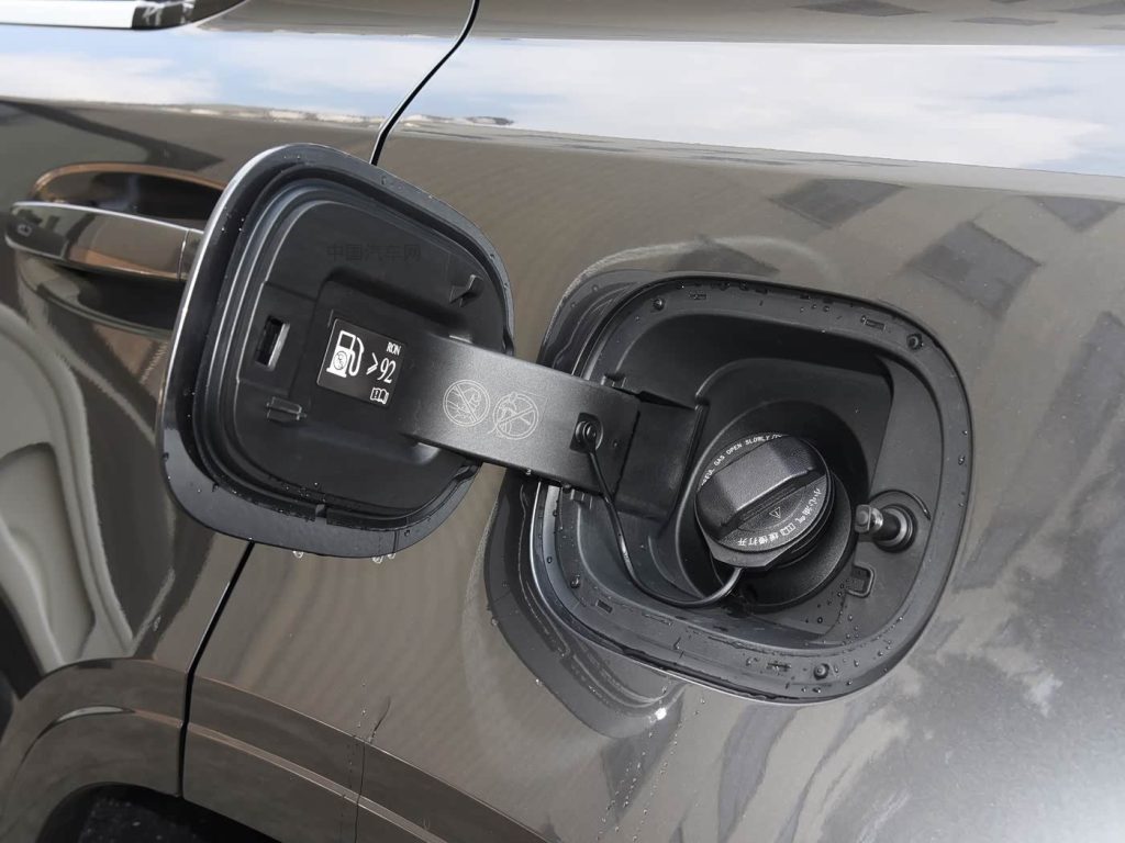 هافال H10 الجديدة تفتح الطلب المسبق: SUV هجينة Hi4 بقوة 598 حصان و6 مقاعد ومدى 1404 كم بسعر يعادل 118,800 ريال 41 شبكة السيارات الصينية – هافال H10 الجديدة تفتح الطلب المسبق: SUV هجينة Hi4 بقوة 598 حصان و6 مقاعد ومدى 1404 كم بسعر يعادل 118,800 ريال